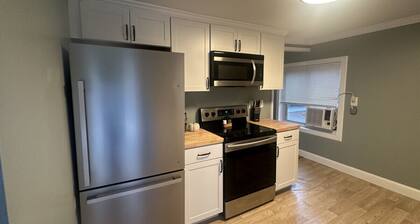 Harrogate Hideaway - 5 Min to LMU & Nat`l Park