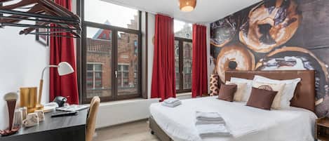 1 slaapkamer, een bureau, gratis wifi, beddengoed