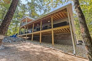 Exterior - Ozark Shores- Lakefront, Hot Tub, Air Hockey (Shirley)