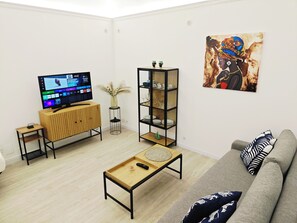 Living area - Vittorio Square Apartments Deluxe (Trapani)