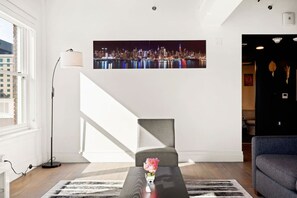 TV
