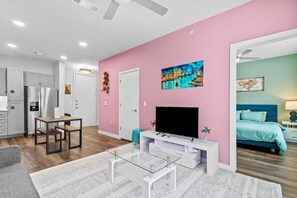 1 soverom, strykejern/-brett, wi-fi og sengetøy