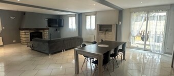 BEAUTIFUL COUNTRY HOUSE