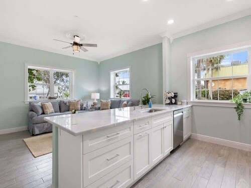 Cozy first floor waterside condo