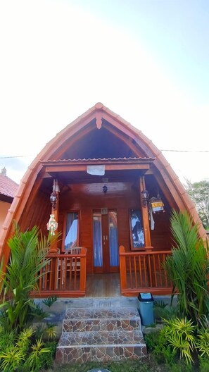 Fachada de la propiedad