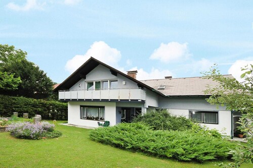 Apartment in St. Kanzian am Klopeler See for Hikers