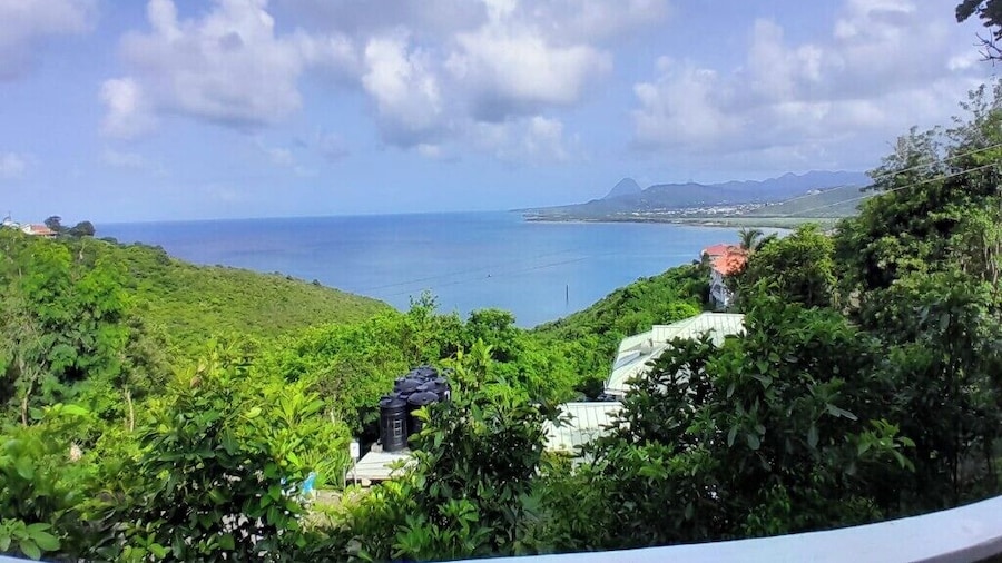 Serene room nr Intl Airpt & Sandy Beach