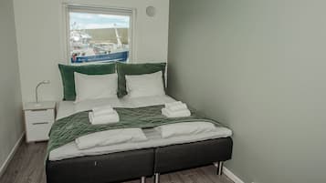 1 chambre, fer et planche à repasser, Wi-Fi, draps fournis