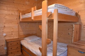 2 bedrooms, WiFi - 1st floor, terrace, tv, ski locker, 45m², Pralognan-la-Vanoise (Pralognan-la-Vanoise)