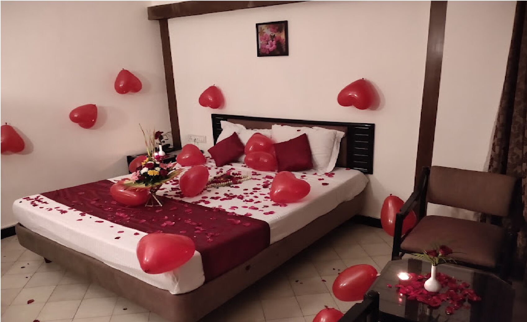 Deluxe Double Room, City View | Desk, laptop workspace, free WiFi