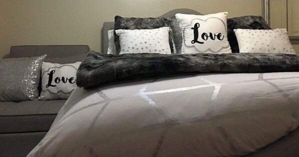 1 chambre, fer et planche à repasser, Wi-Fi, draps fournis