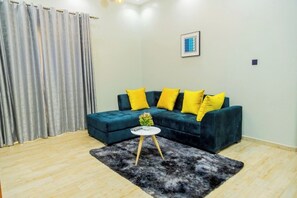 Classic Apartment, Balcony, Hill View | Living area