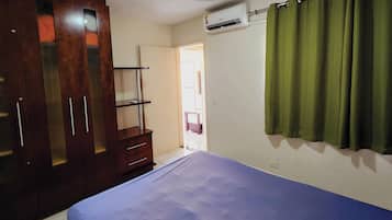 Apartamento família, sacada, vista para a cidade | 1 quarto