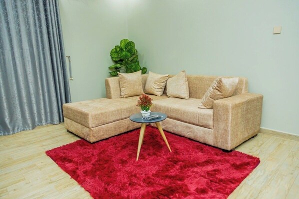 Economy Apartment, City View | Living area
