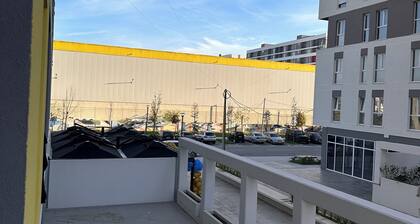 Perfect new 60 sqm appartment, fully furnished. Perfect location.