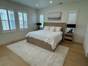 4 Schlafzimmer, Bügeleisen/Bügelbrett, WLAN, Bettwäsche