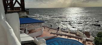CASAPUEBLO! Beautiful 2-bedroom apartment in CasaPueblo.