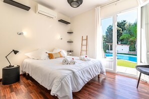 4 quartos, ferros/tábuas de passar roupa, Wi-Fi de cortesia