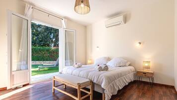 4 chambres, fer et planche à repasser, Wi-Fi gratuit, draps fournis