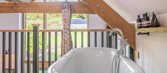 1 Schlafzimmer Unterkunft in Llandybie Ammanford, near Llandeilo