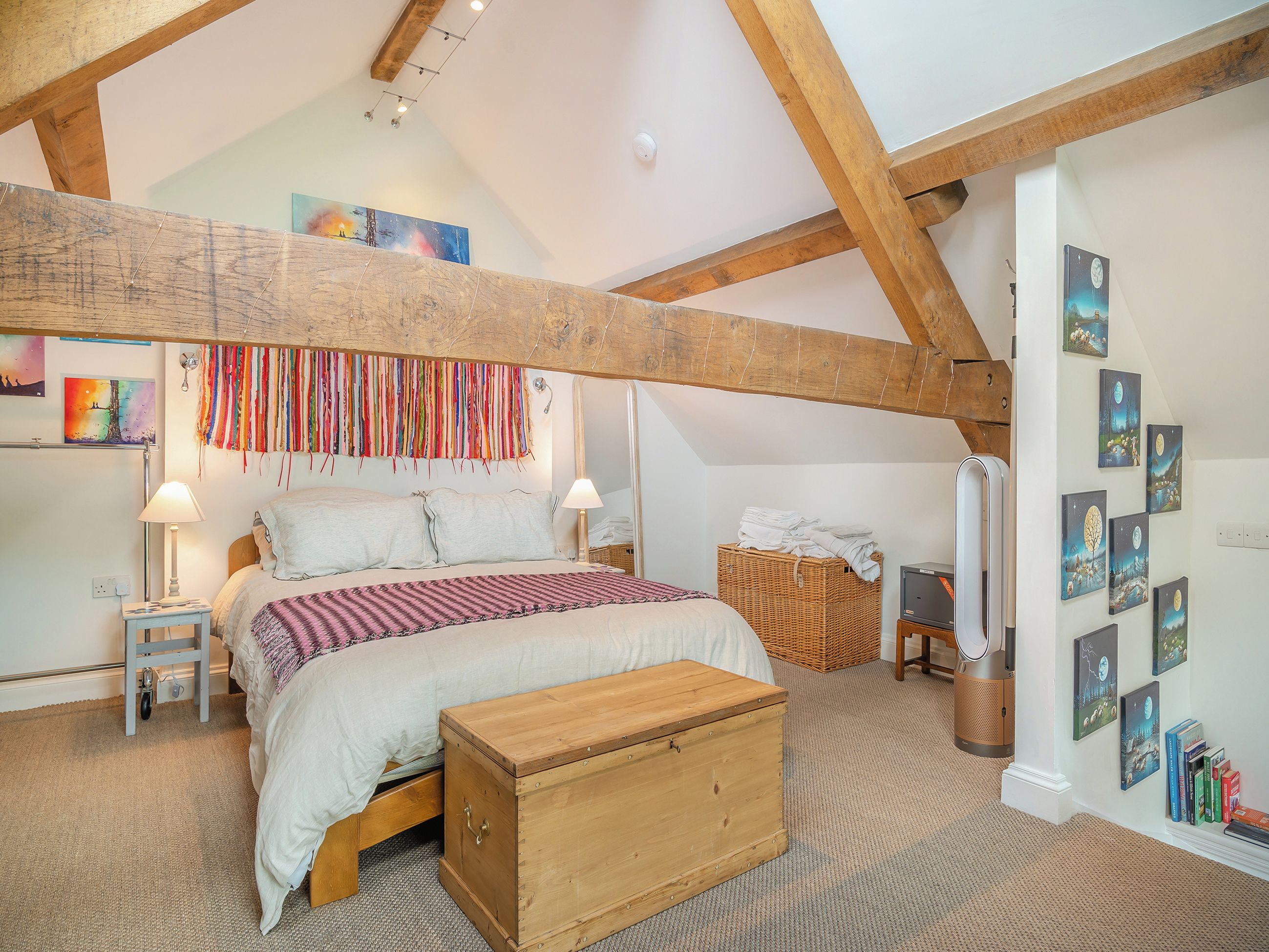 1 chambre, Wi-Fi gratuit, draps fournis