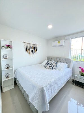 3 habitaciones y ropa de cama