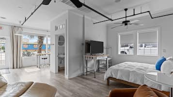 1 bedroom, iron/ironing board, free WiFi, bed sheets