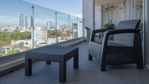 Unclassified image, 4 of 37, button - Rooftop Apartment in Condesa (Ciudad de México)