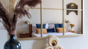 3 bedrooms, desk, iron/ironing board, travel cot