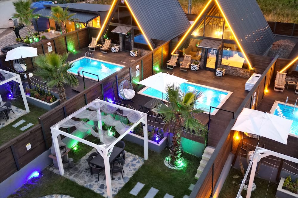 Club Armada Bungalov