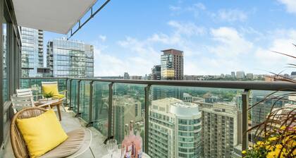 Yorkville Magic. 
 Toronto's Finest Neighbourhood