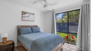 4 slaapkamers, een strijkplank/strijkijzer, gratis wifi, beddengoed