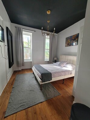 3 Schlafzimmer, Bügeleisen/Bügelbrett, WLAN, Bettwäsche