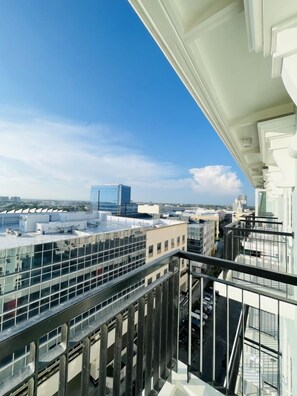 Property grounds - Cozy City Studio Escape (Iloilo City)