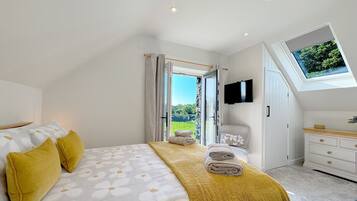 3 dormitorios, tabla de planchar con plancha, wifi y ropa de cama