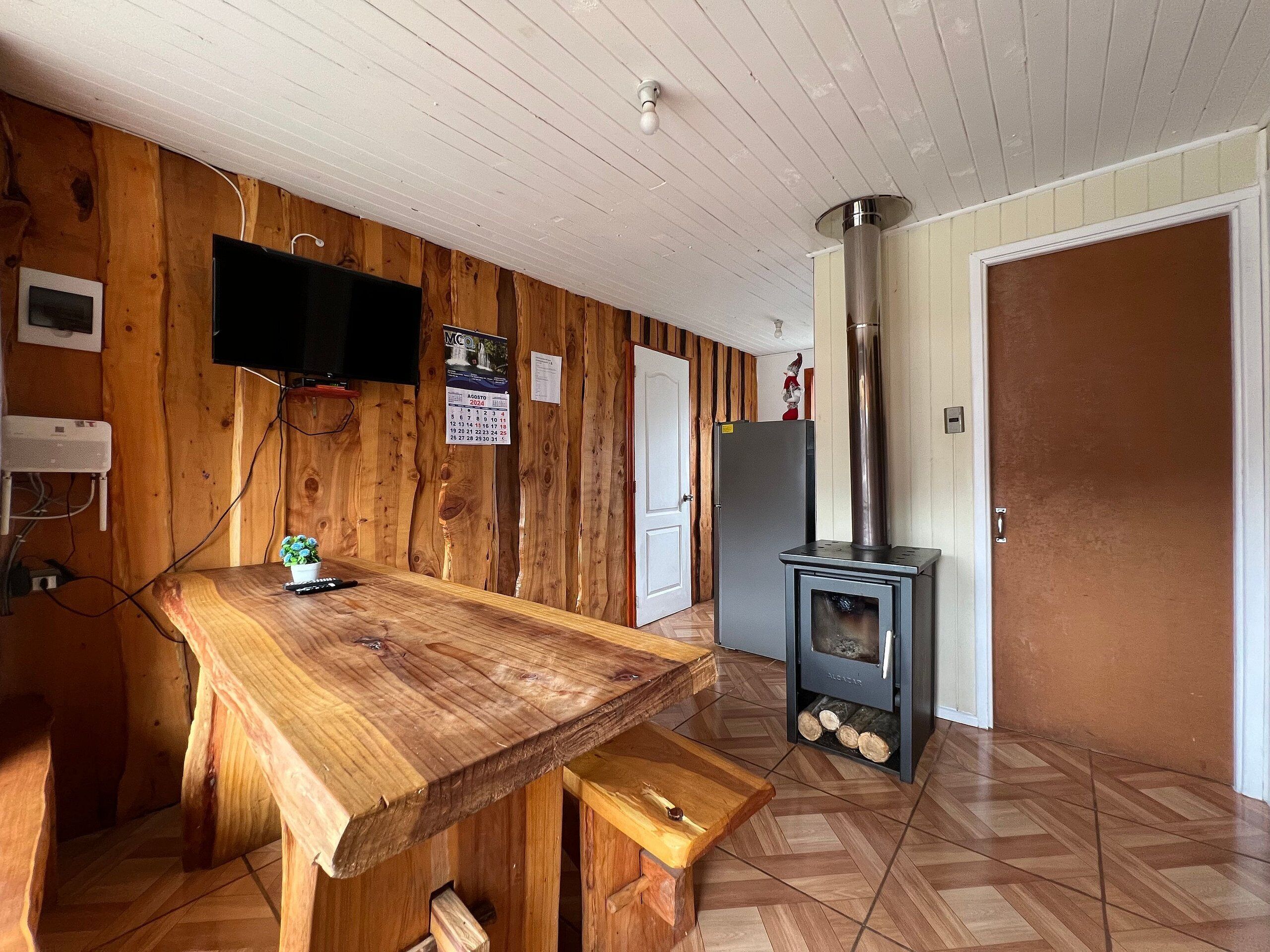 Cabin (02) | Interior