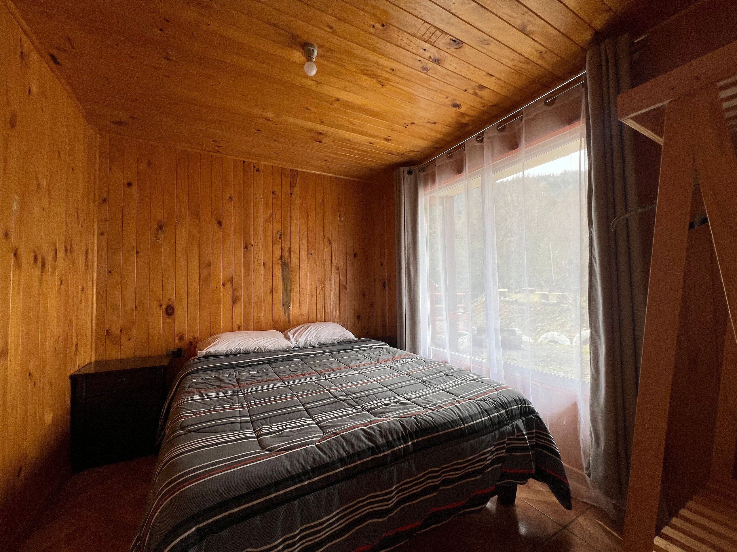 Comfort Cabin, Patio | Free WiFi