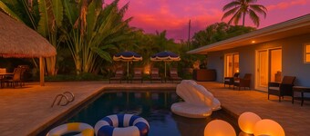 Heated Salt Pool, Steps to Beach, Hot Tub, Games