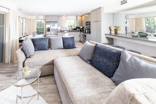 Smart-tv en een open haard