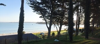 Seaside caravan in Brittany