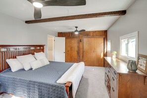 4 bedrooms, internet, bed sheets