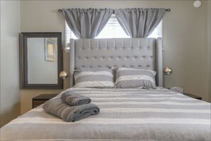 1 chambre, bureau, fer et planche à repasser, Wi-Fi gratuit