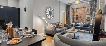 No. 1 - Laurel Cottage - Pass the Keys