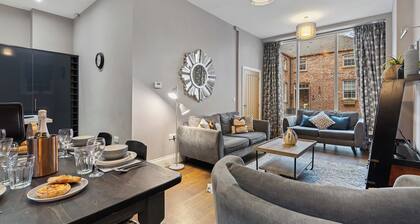 No. 1 - Laurel Cottage - Pass the Keys