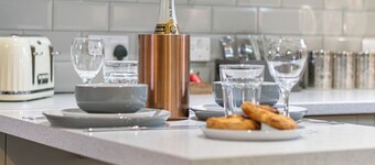 No. 3 - Lime Tree Cottage - Pass the Keys