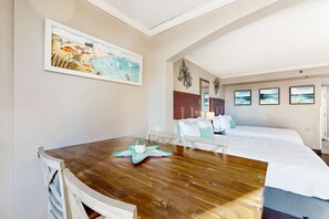 1 habitación, tabla de planchar con plancha y acceso a internet 
