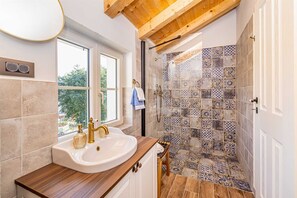 Hair dryer, towels - Villa MAVRA with private pool (Risika)