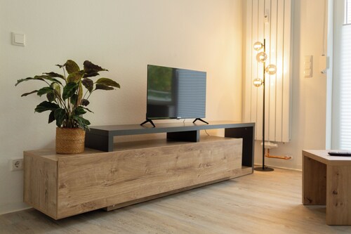 BEST STAY: CITYAPPARTMENT in Hünfeld, WLAN, SmartTV, Balkon, zentral & ruhig