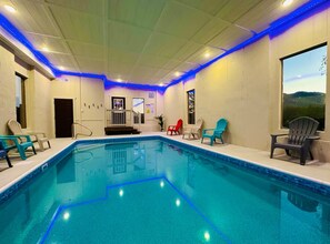 Innenpool, beheizter Pool