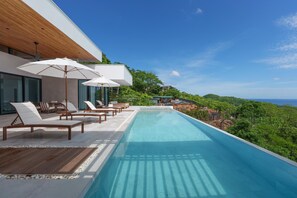 Pool - Luxurious 4-Bedroom Home, with Gym – Stunning Ocean and Catalina Island views! (Cabo Velas)